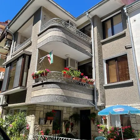 Apartment Zm *